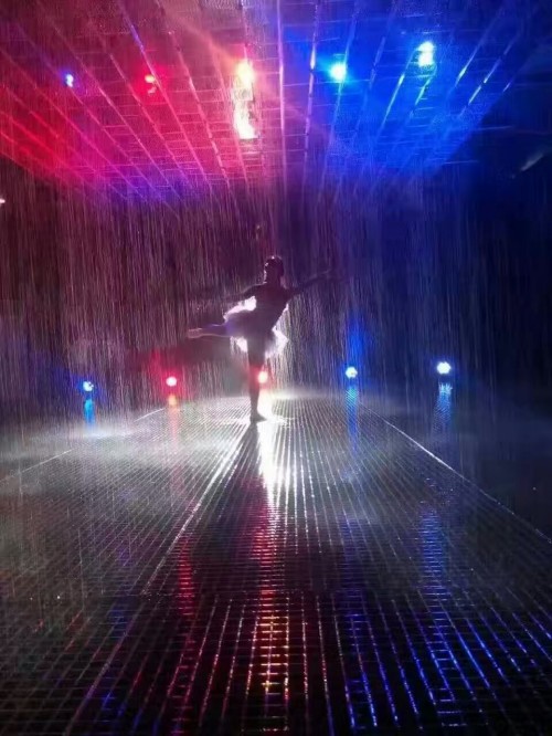 全國展覽道具供應倫敦雨屋出租*倫敦雨屋出租