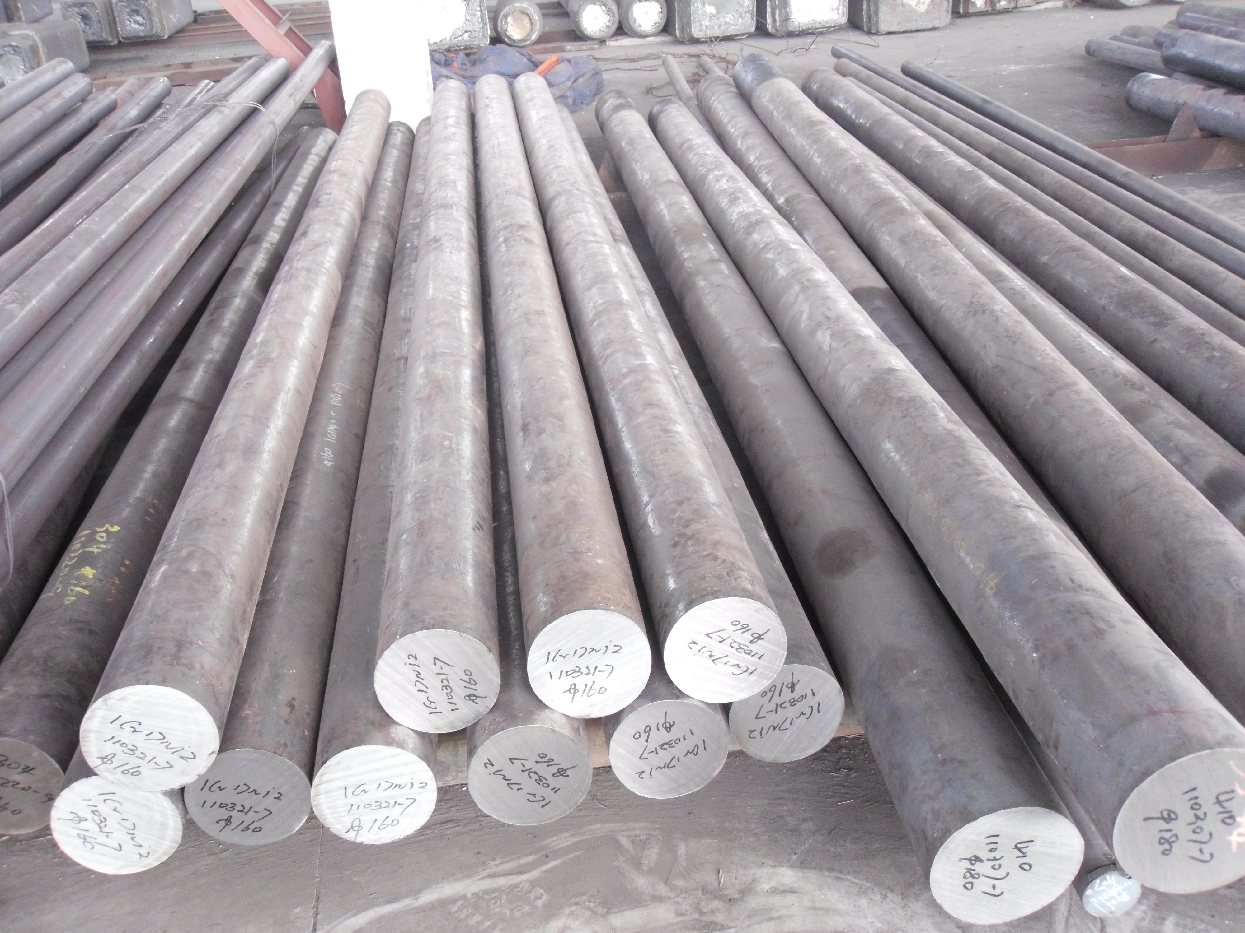 青島耐低鋼Q345E，*，使用壽命長，量大從優(yōu)，撥打13306397660立享優(yōu)惠圓鋼價格