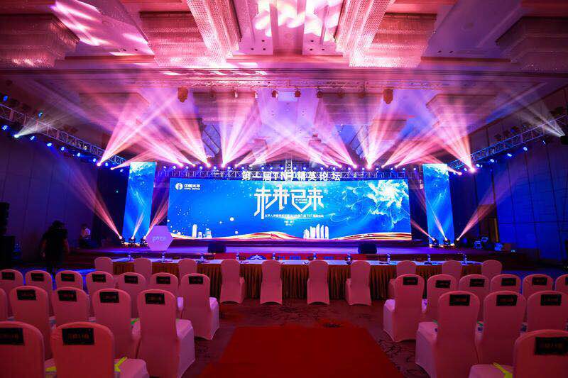 TW線陣音響、品牌TW線陣音響出租、福建線陣音響租賃電話、TW音響設(shè)備出租熱線