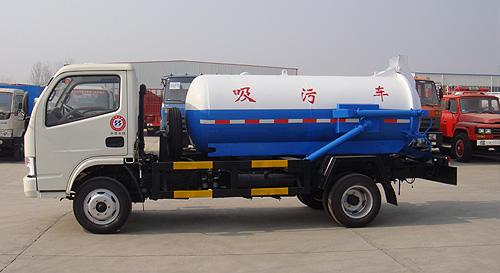 湖北隨州廠家直銷供應(yīng)優(yōu)質(zhì)真空吸污車  可電議 歡迎洽談 東風(fēng)多利卡吸污車