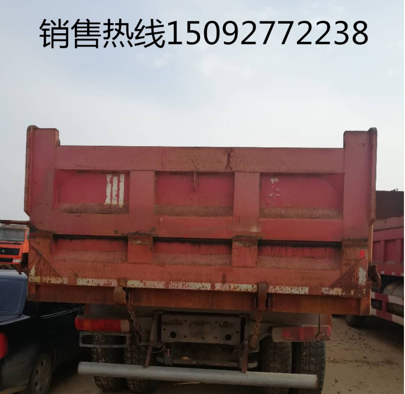 山東梁山供應(yīng)優(yōu)質(zhì)二手歐曼*后八自卸貨車多用途貨車 自卸車  歡迎電議