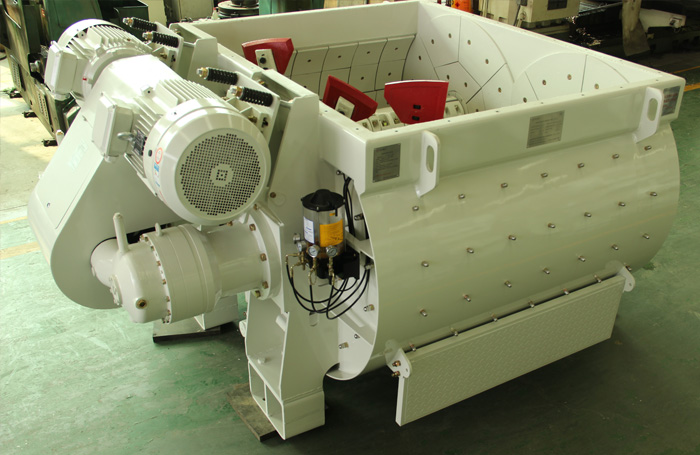 新型雙臥軸攪拌機結(jié)構(gòu)特點