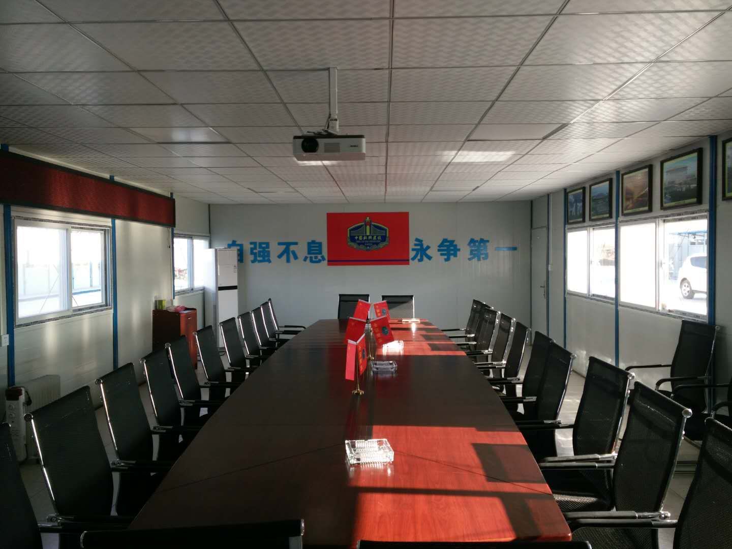 武漢漢陽(yáng)活動(dòng)房廠家供應(yīng) 承建辦公用巖棉彩鋼房 活動(dòng)板房 彩鋼房 鋼結(jié)構(gòu) 圍擋