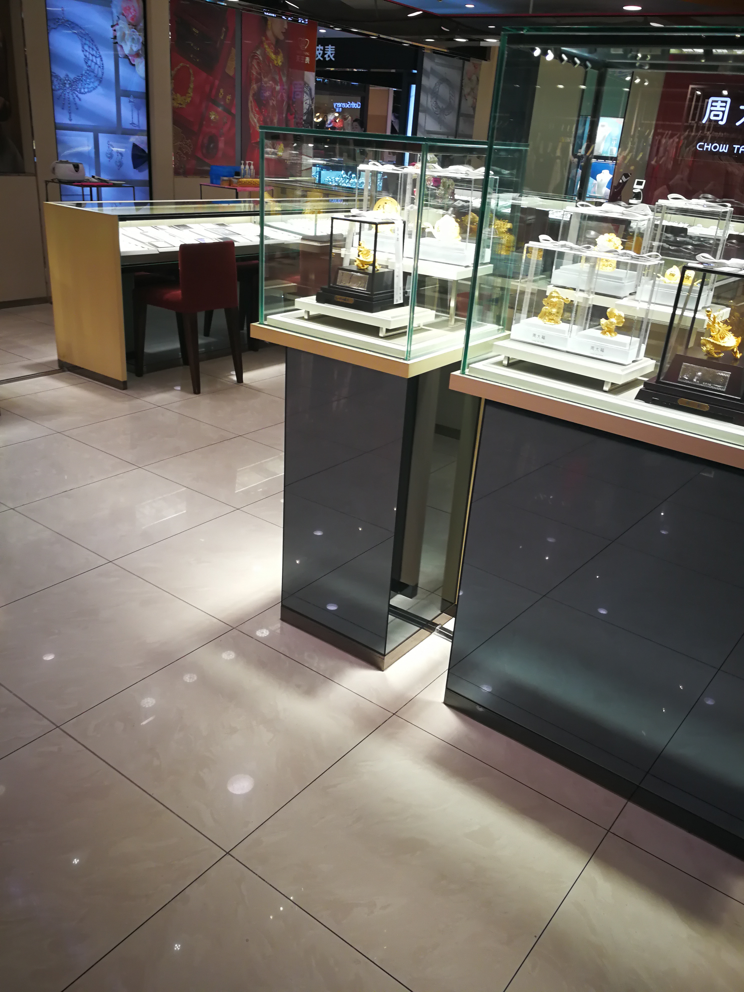 珠寶展廳，珠寶展柜，珠寶展柜制作，珠寶展示柜，珠寶展柜尺寸，珠寶展柜效果圖 珠寶展柜裝修