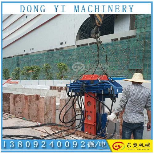 液壓拔樁機(jī) 東奕提供H型鋼拔樁機(jī)設(shè)備