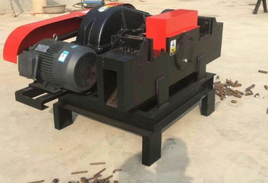 新型廢舊鋼筋切斷機(jī)