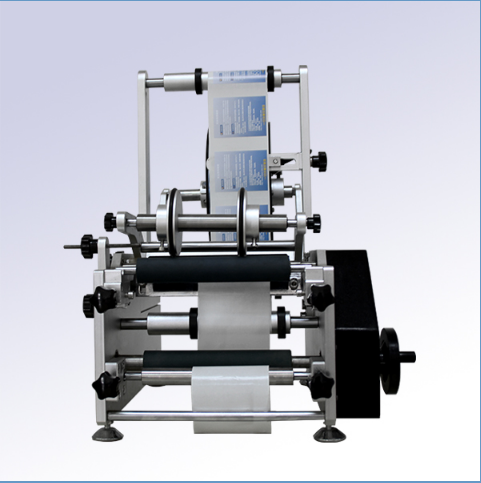 XB-T-61200手動圓瓶貼標(biāo)機 手動貼標(biāo)機