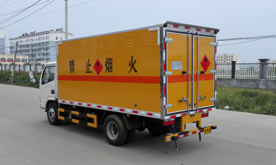 民爆*車多少錢一輛？