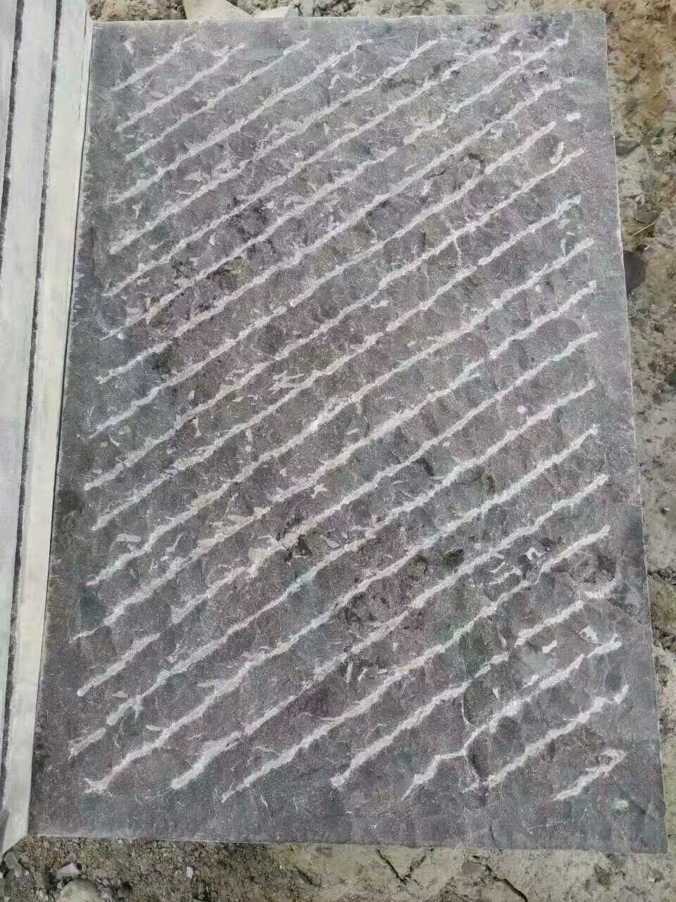 青石板材/庭院路徑蓮花步鋪路石/別墅石材裝飾青石板材/*惠批發(fā)