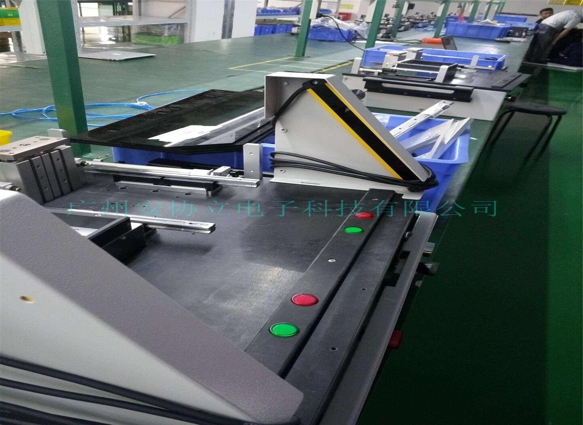 廠家直銷保護膜熱壓設(shè)備安全光柵