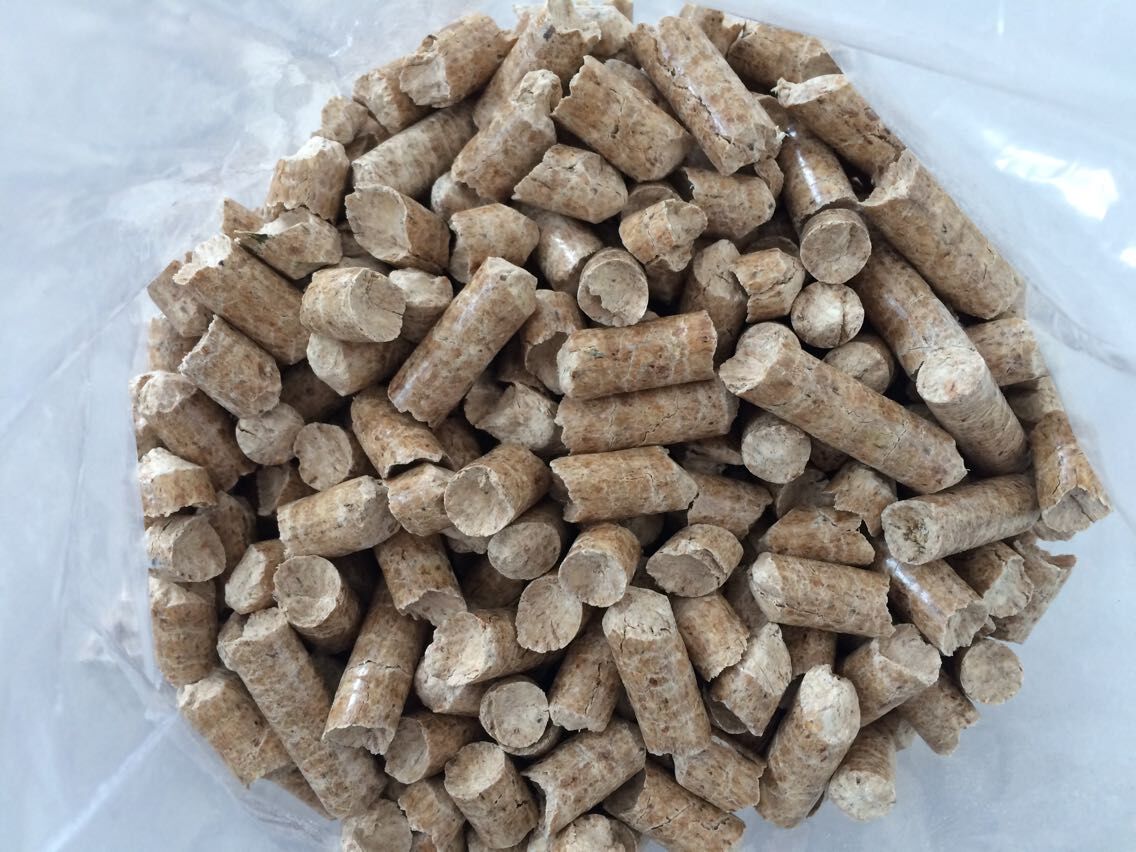 濰坊*生物質(zhì)木屑顆粒燃料_松木顆粒燃料_生物質(zhì)顆粒燃料_廠家直銷(xiāo) 生物質(zhì)木屑顆粒燃料 生物質(zhì)木粉顆粒燃料