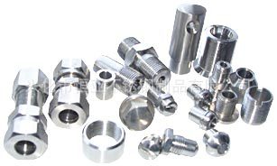 不銹鋼非標(biāo)件廠家、江蘇不銹鋼非螺絲生產(chǎn)廠家，非標(biāo)螺母定制報價，不銹鋼非標(biāo)件批發(fā)