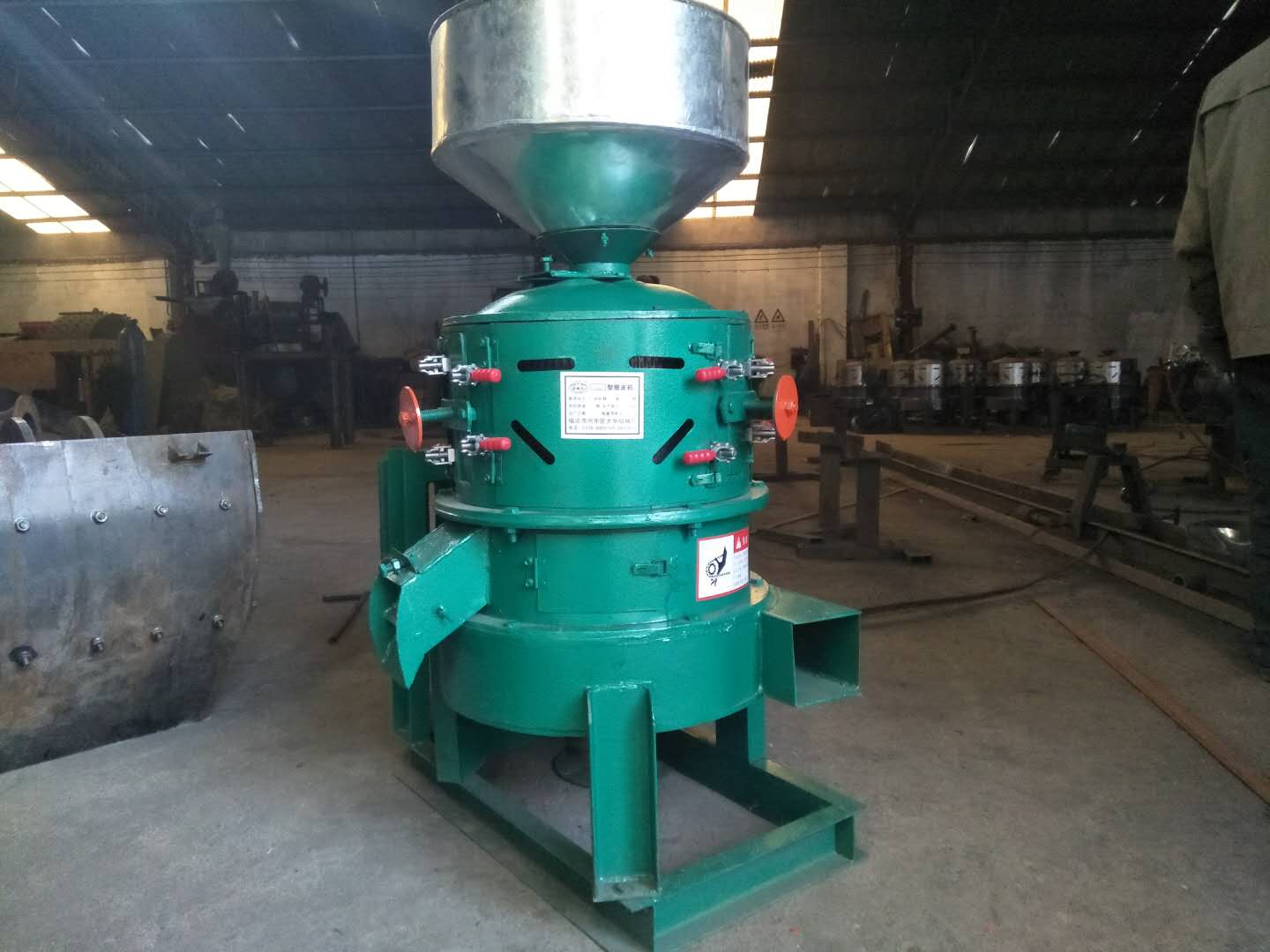 330型麥仁機(jī)五谷雜糧脫皮機(jī)