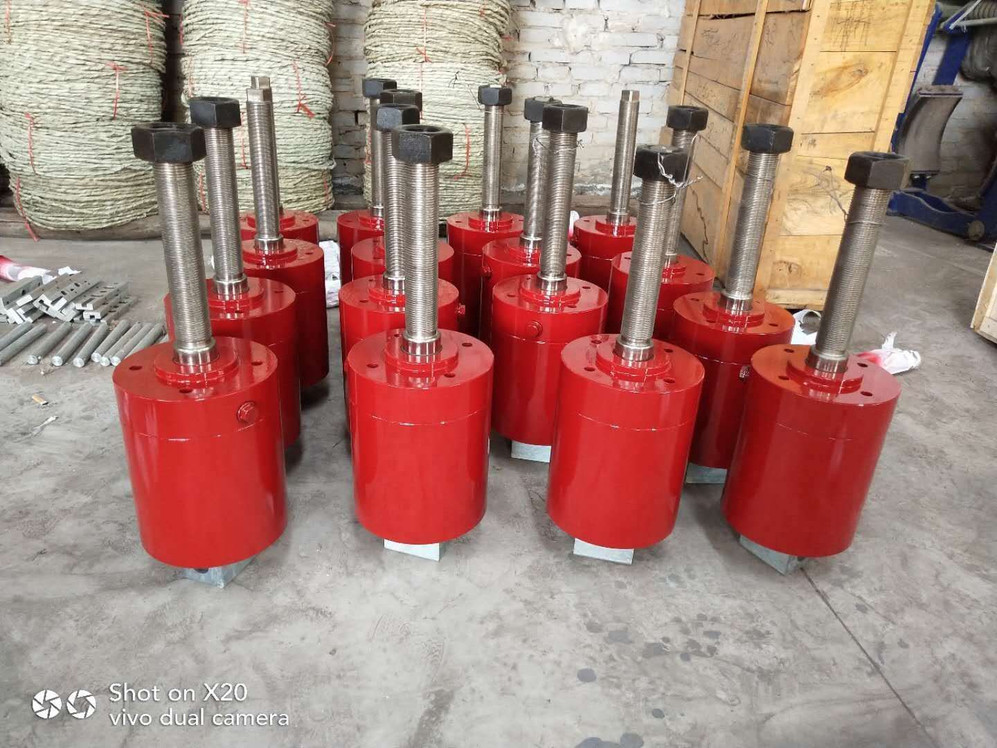 中秋佳節(jié)型卡重工優(yōu)質(zhì)制動器液壓缸報價