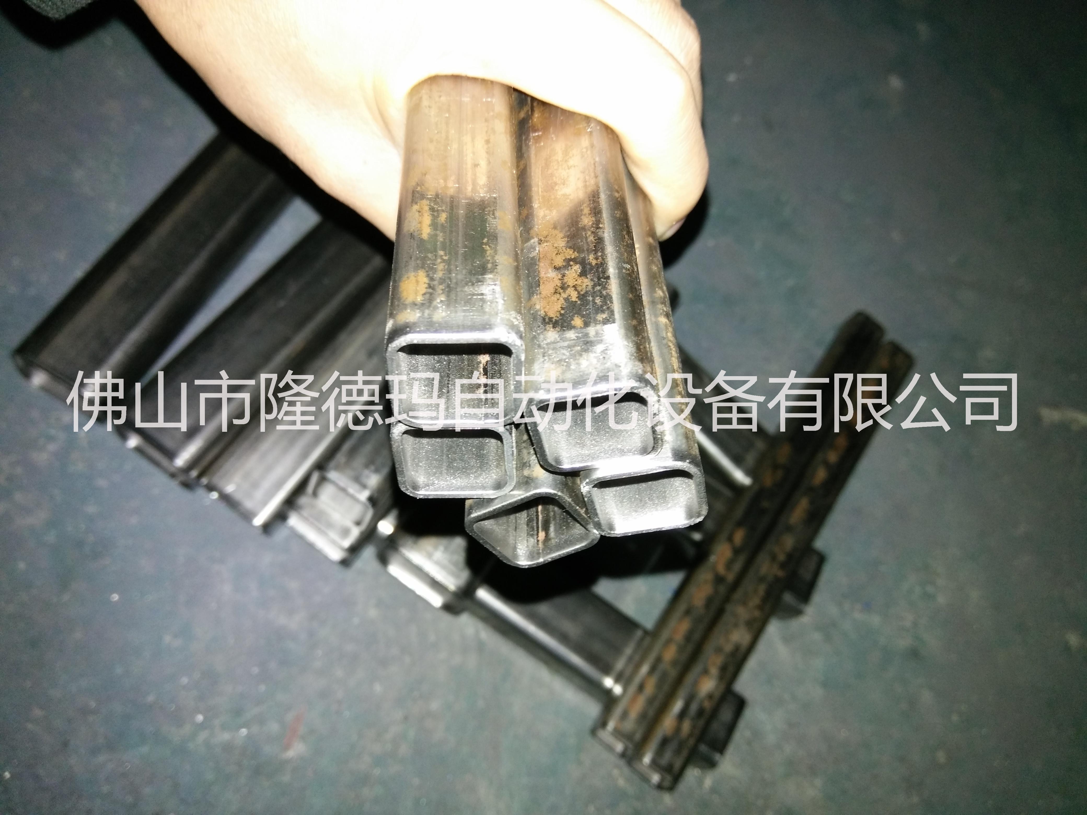 山東鋼管全自動(dòng)雙頭去毛刺機(jī)