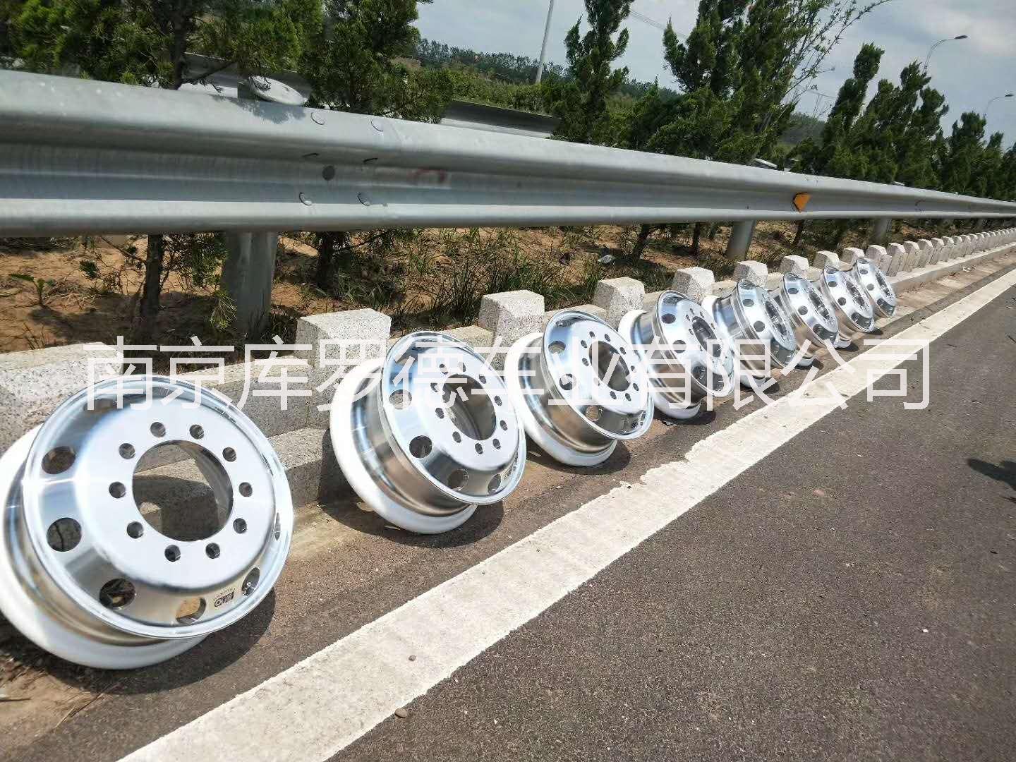 輕量化中巴車鍛造鋁合金輪轂 德山輕量化中巴車鍛造鋁合金輪轂