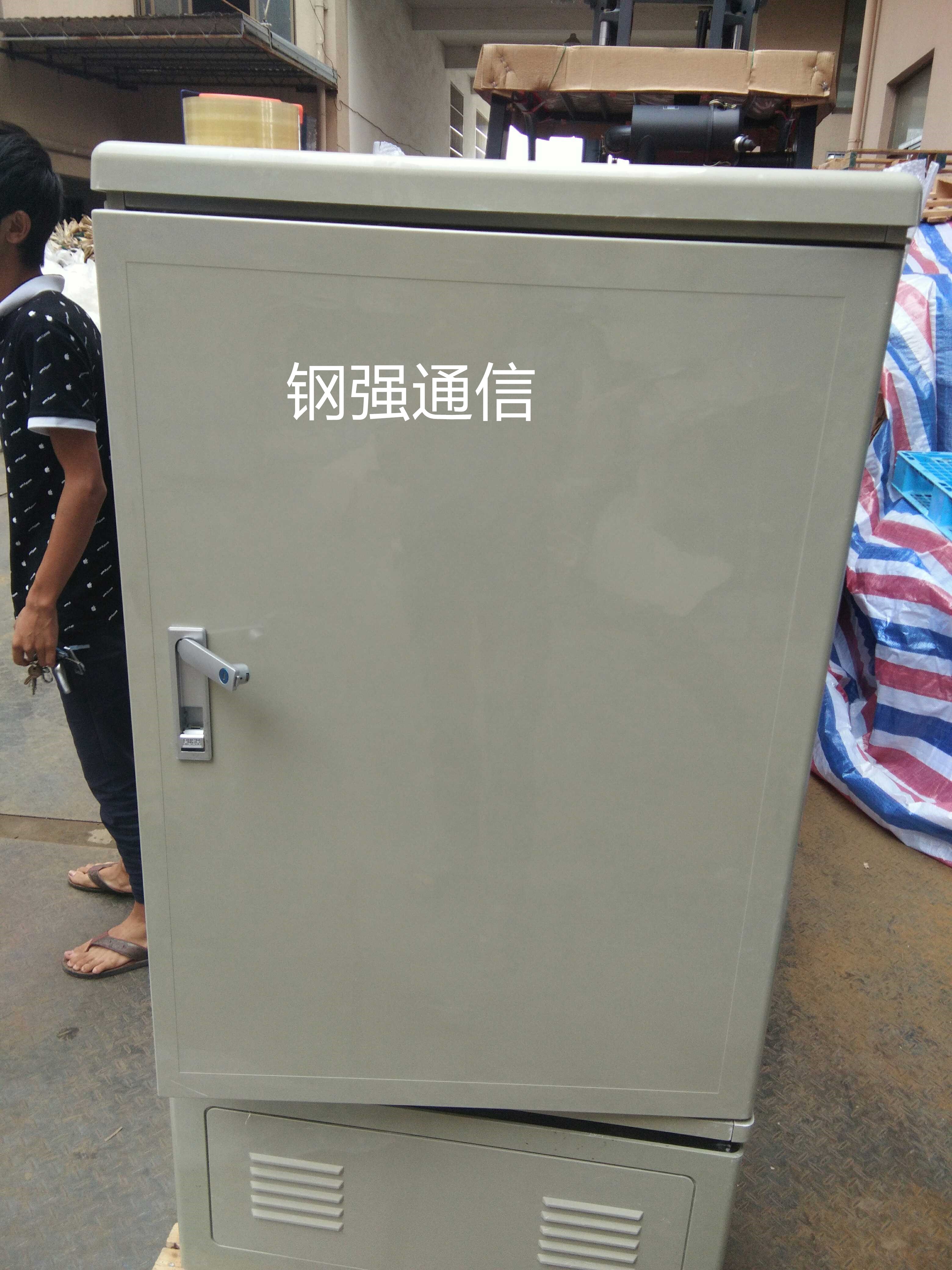 三網(wǎng)合一288芯144芯576芯 光交箱 三網(wǎng)合一箱