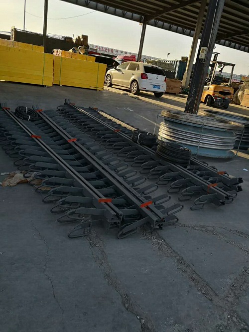 橋梁伸縮縫價(jià)格_伸縮裝置施工