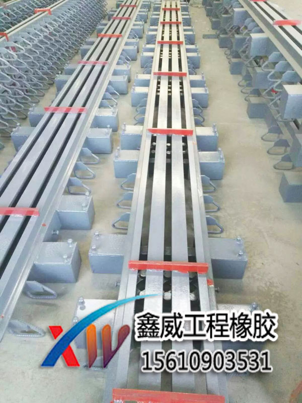 橋梁伸縮縫安裝調(diào)試