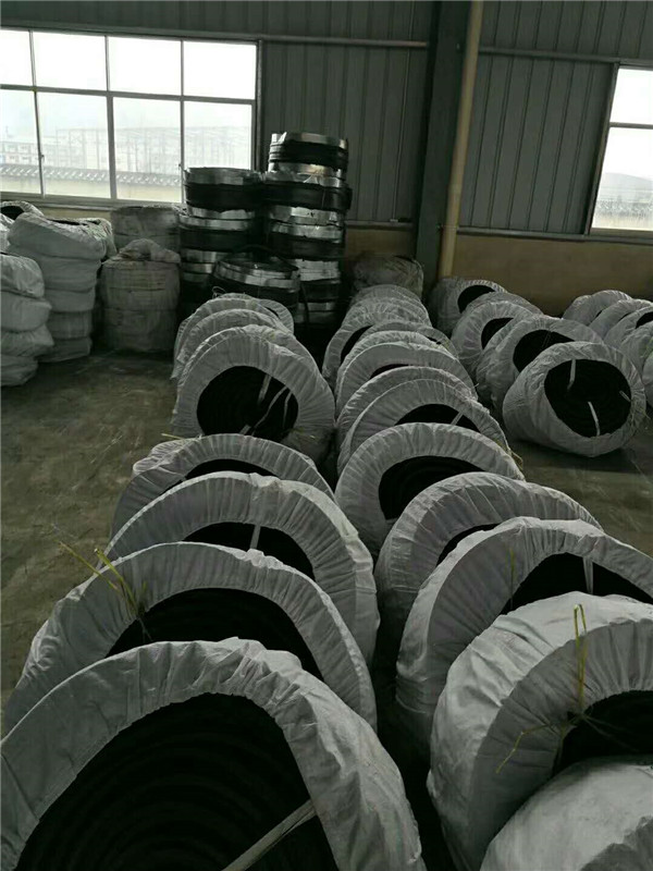 埋入式止水帶廠家_中埋式橡膠止水帶規(guī)格