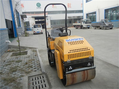 座駕一噸壓路機(jī)特點(diǎn)有哪些？