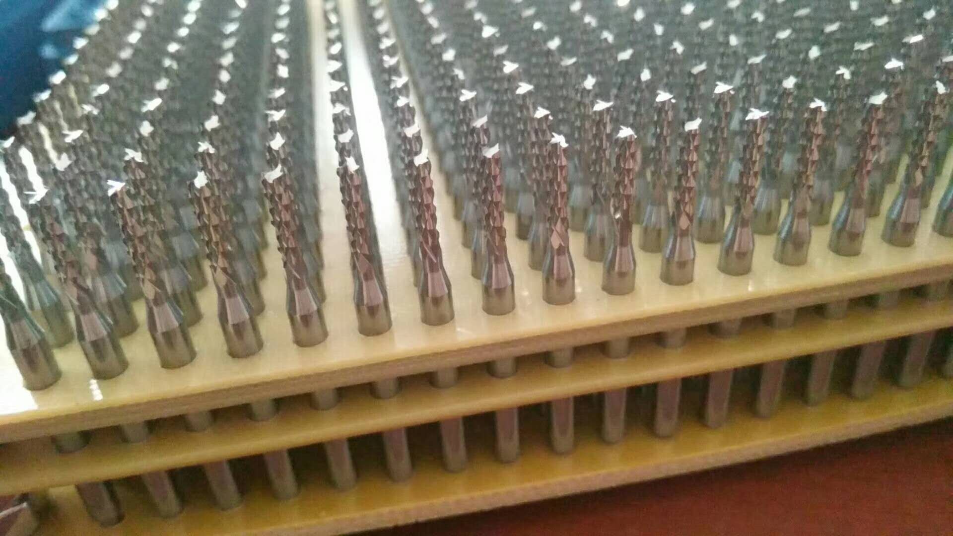 冠一L-010玉米銑刀 環(huán)氧板碳纖維銑刀 規(guī)格齊全 平頭及魚尾都有現(xiàn)貨