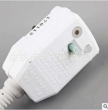 現(xiàn)貨供應(yīng)三芯電源線，電源線插頭，防漏觸電保護器大量生產(chǎn)