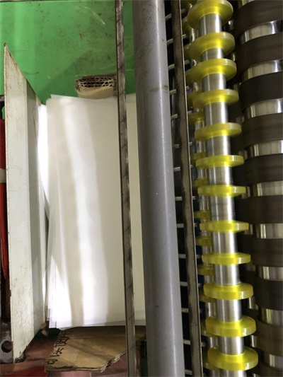 生產(chǎn)廠家供應(yīng)一次性膠袋批發(fā)價格_ PE膠袋