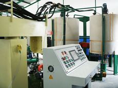 生產(chǎn)家具海綿機(jī)器設(shè)備 海綿臥式發(fā)泡機(jī) 小型手動(dòng)立式生產(chǎn)海綿 手動(dòng)發(fā)泡機(jī)