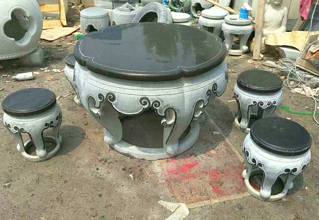 花崗巖石桌石凳 豐路雕塑 現(xiàn)貨花崗巖石桌石凳
