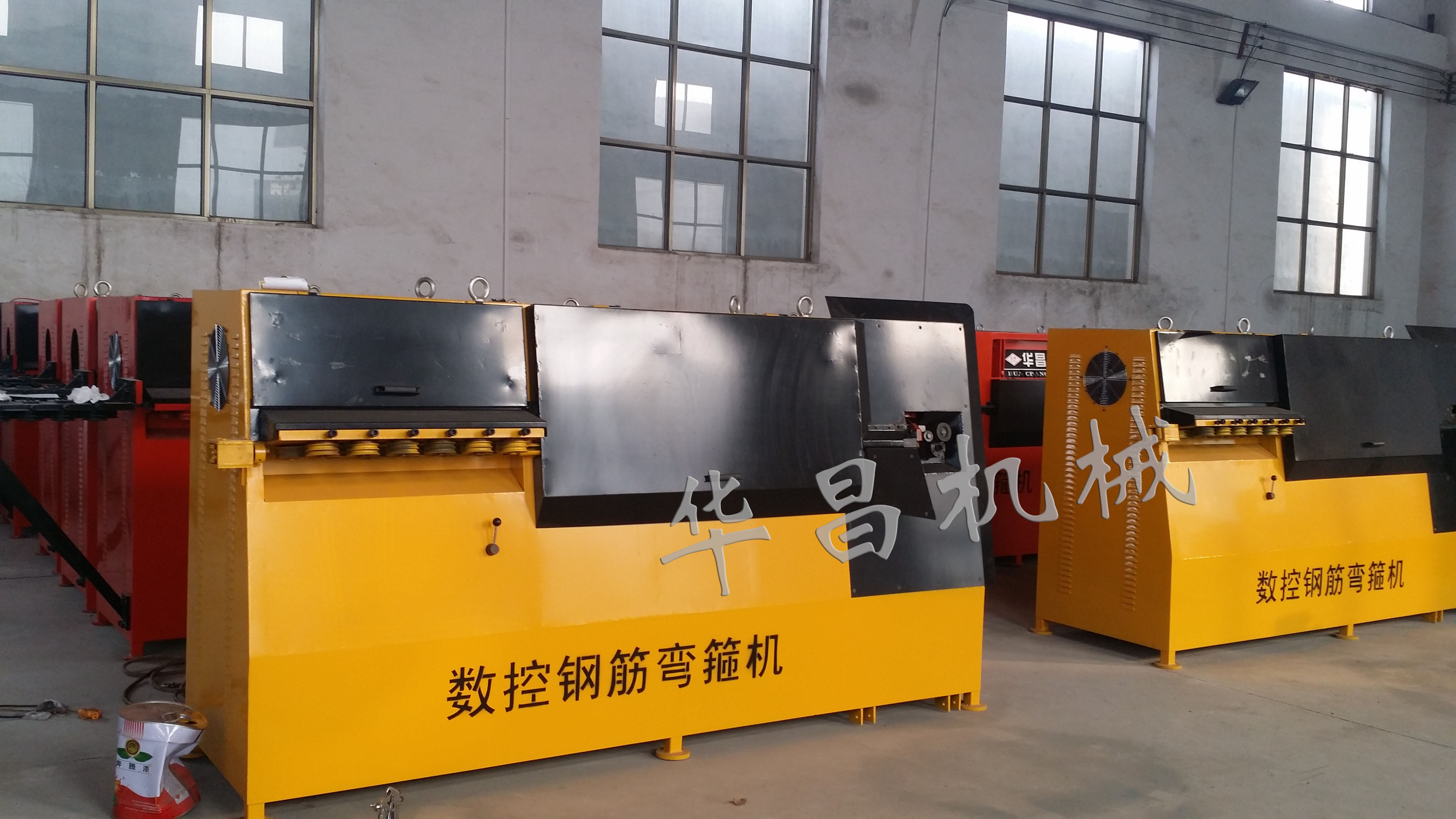華昌新型數(shù)控鋼筋彎箍機(jī) 圓鋼折彎?rùn)C(jī) 箍筋彎曲機(jī) 調(diào)直切斷機(jī)