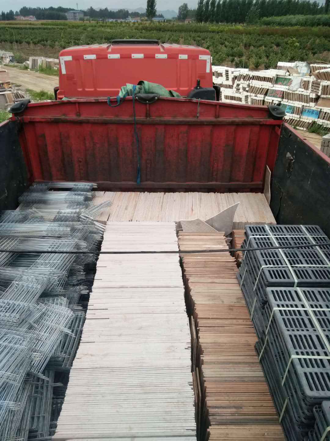 四層瓷磚兔籠兔舍兔窩廠家*