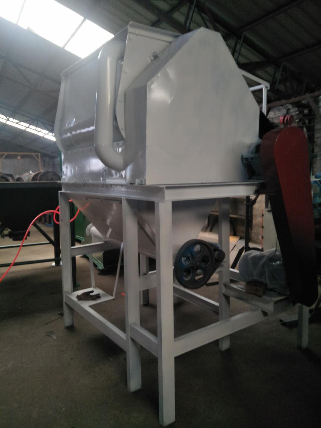 山東臥式雙軸攪拌機(jī)大開門放料