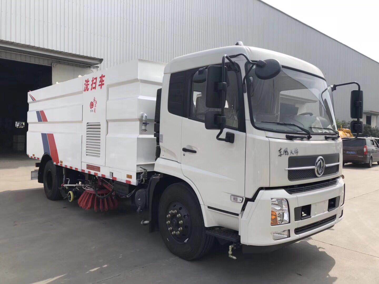 洗掃車 湖北隨州廠家直銷優(yōu)質(zhì)洗掃車 歡迎電議  洗掃車 天錦洗掃車