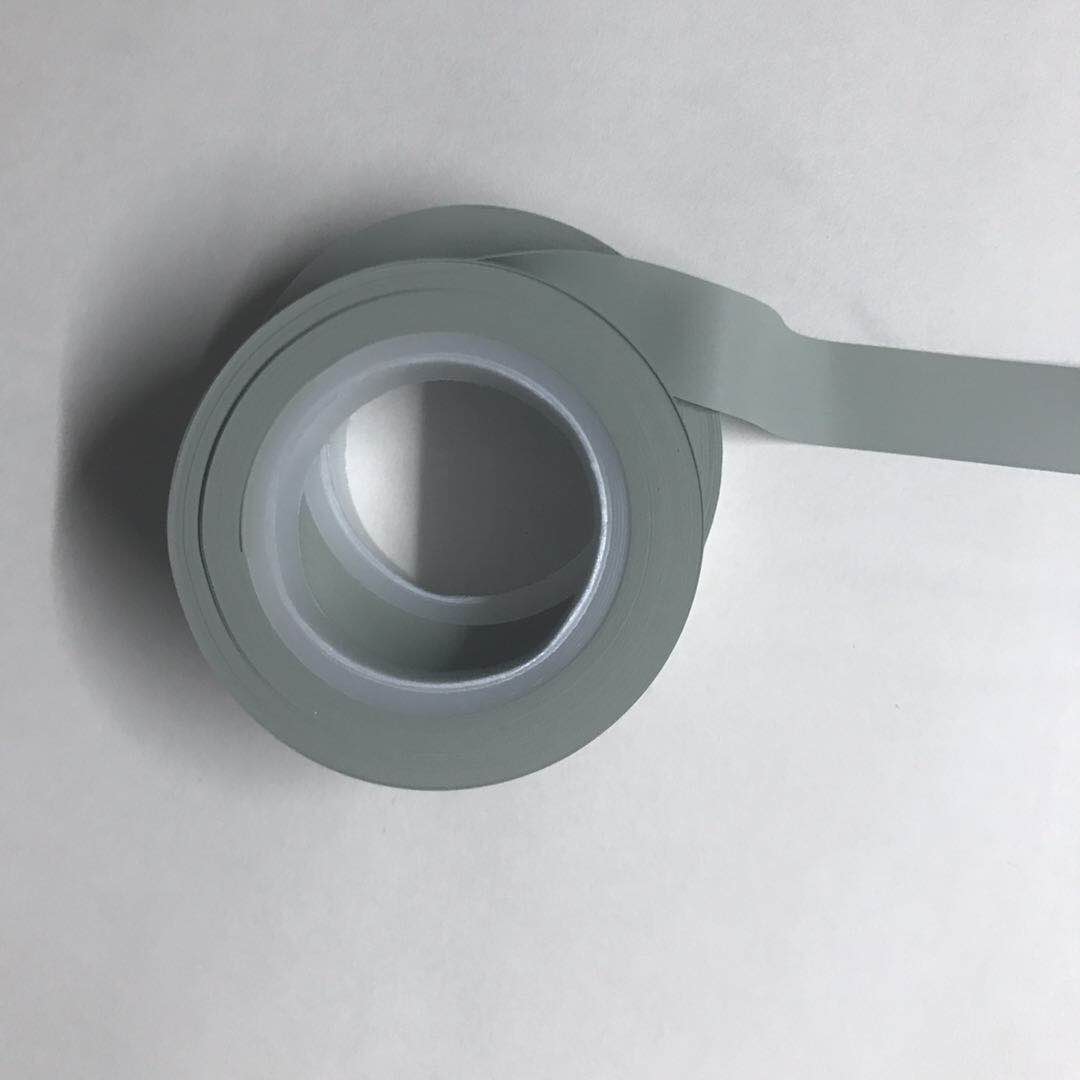 導(dǎo)熱硅膠皮 熱壓硅膠皮