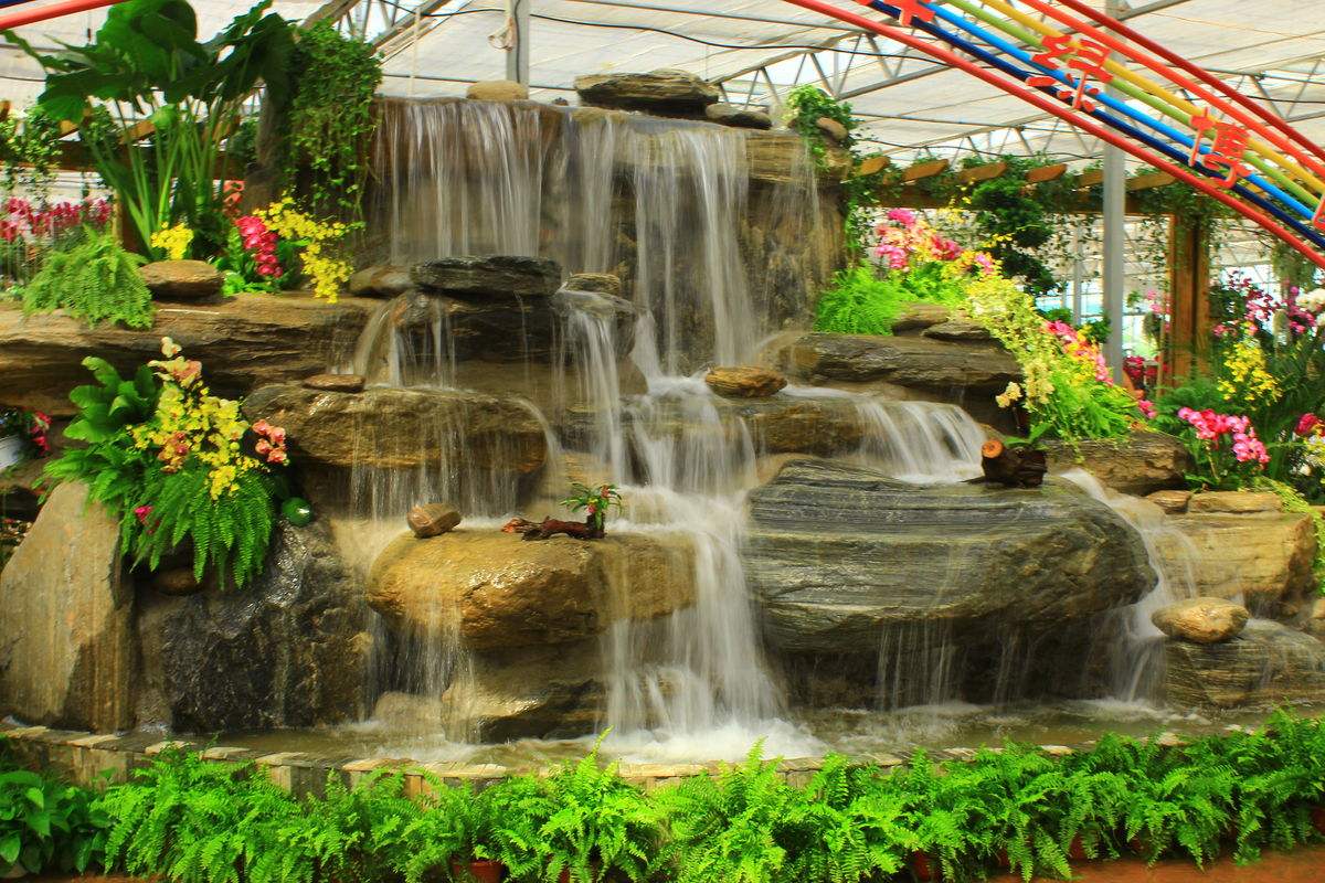 五行園林用心打造庭院假山魚池