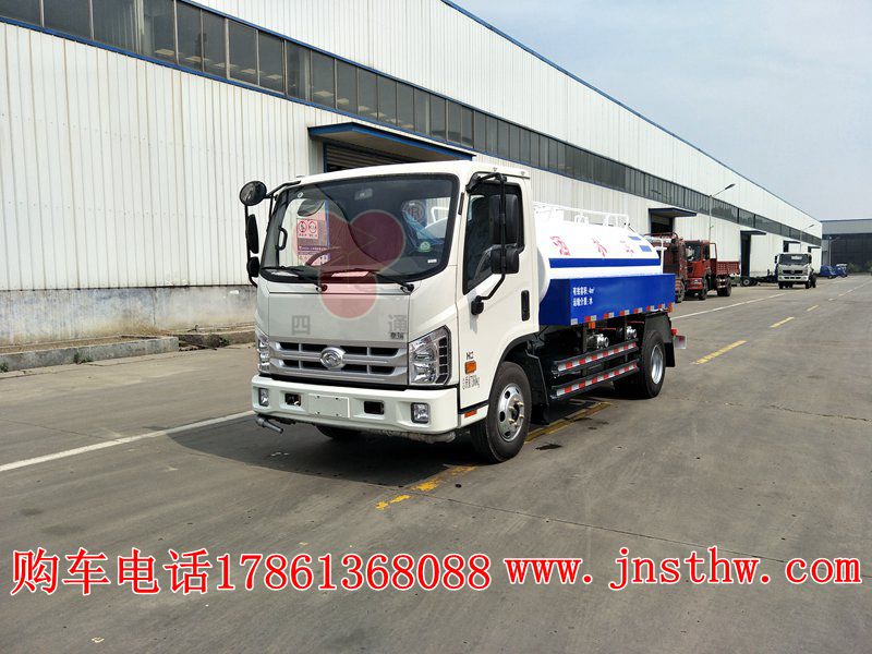 供應(yīng)濟(jì)寧四通福田灑水車(chē)  專(zhuān)業(yè)生產(chǎn)灑水車(chē)|福田國(guó)四新型5方灑水車(chē)|綠化噴灑車(chē)