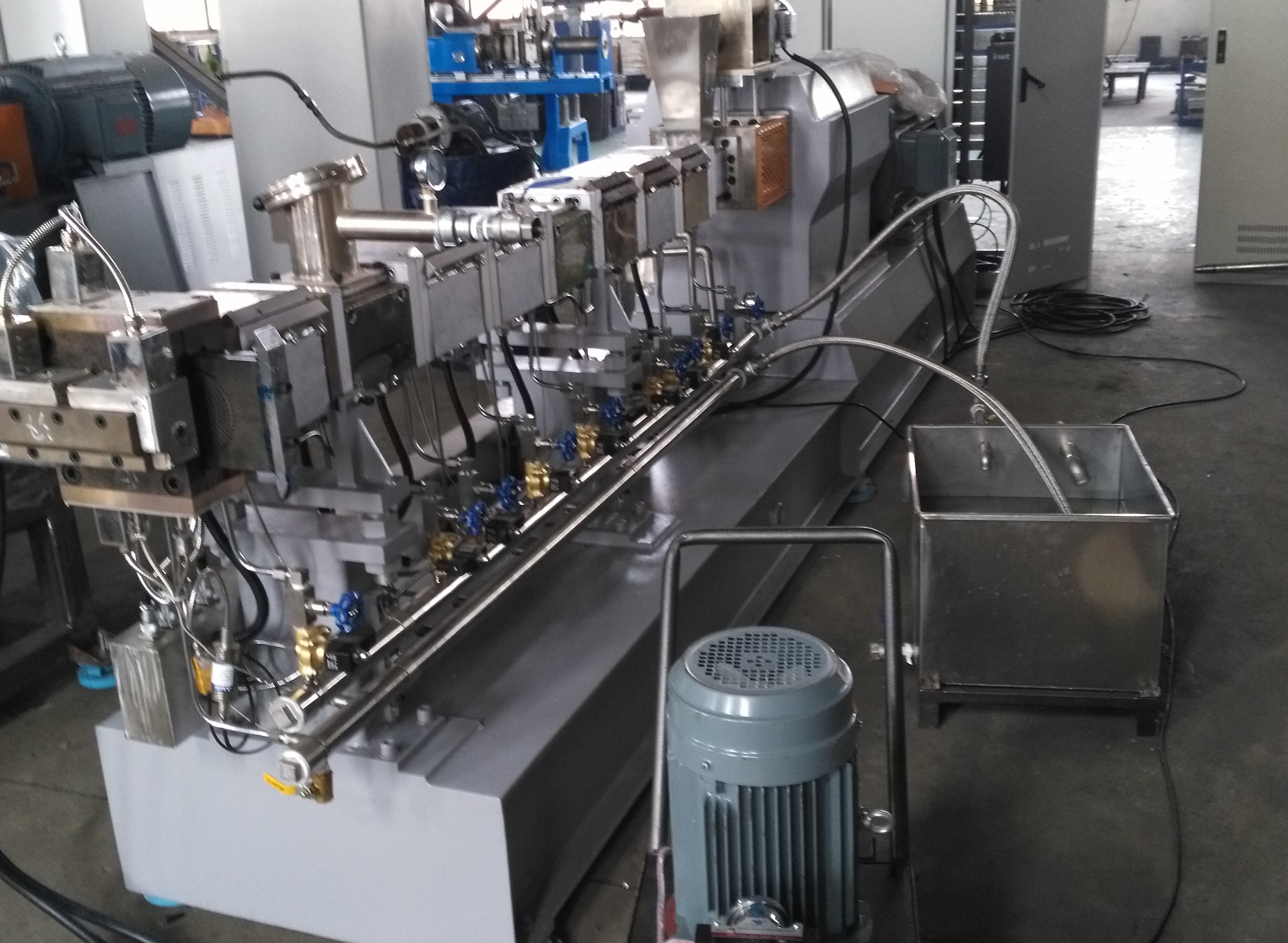 塑料改性65B造粒機(jī) 擠出造粒機(jī)廠家　雙螺桿造粒機(jī)哪家好　南京造粒機(jī)哪家好 塑料改性65B造粒機(jī)