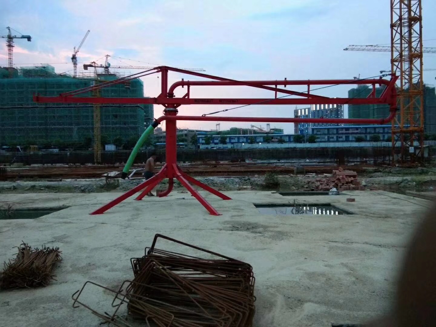 河北鹽山縣布料機(jī) 河北鹽山縣混凝土布料機(jī)