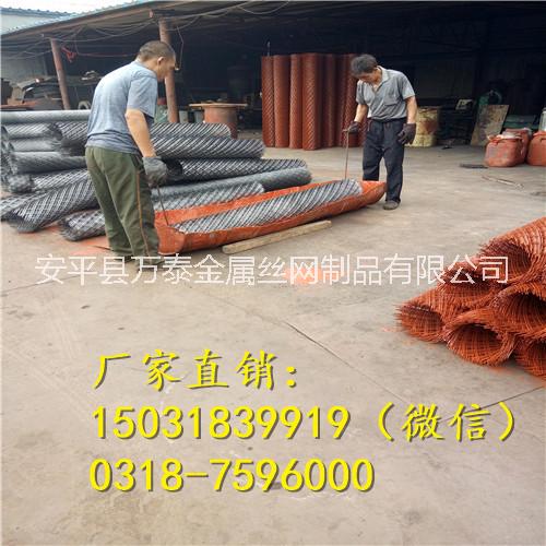 走道用重型鋼板網(wǎng)片 菱形拉伸網(wǎng)廠家 鍍鋅鋼板網(wǎng)片