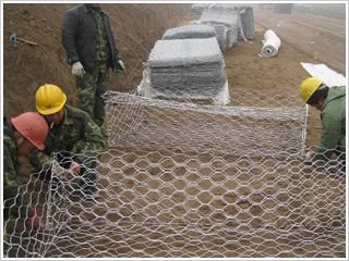 成都石籠網(wǎng)、成都格賓網(wǎng)、成都石籠網(wǎng)箱、成都高爾凡石籠網(wǎng)、成都河堤防護(hù)網(wǎng)