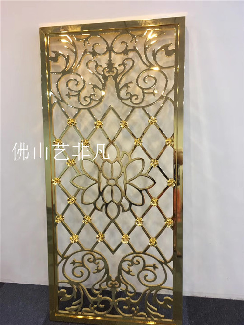 棗莊鋁藝精雕細(xì)鏤花格大全 金屬雕刻屏風(fēng)隔斷幕墻制品加工