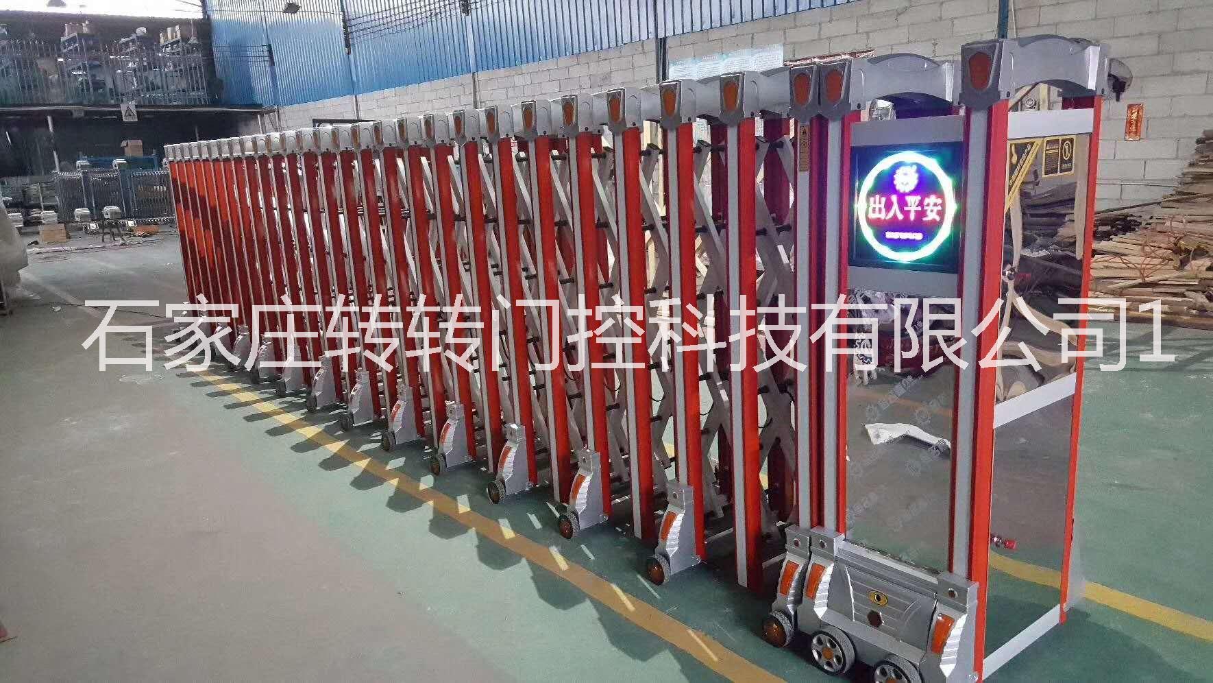 石家莊伸縮門廠家電動伸縮門安裝轉(zhuǎn)轉(zhuǎn)門控
