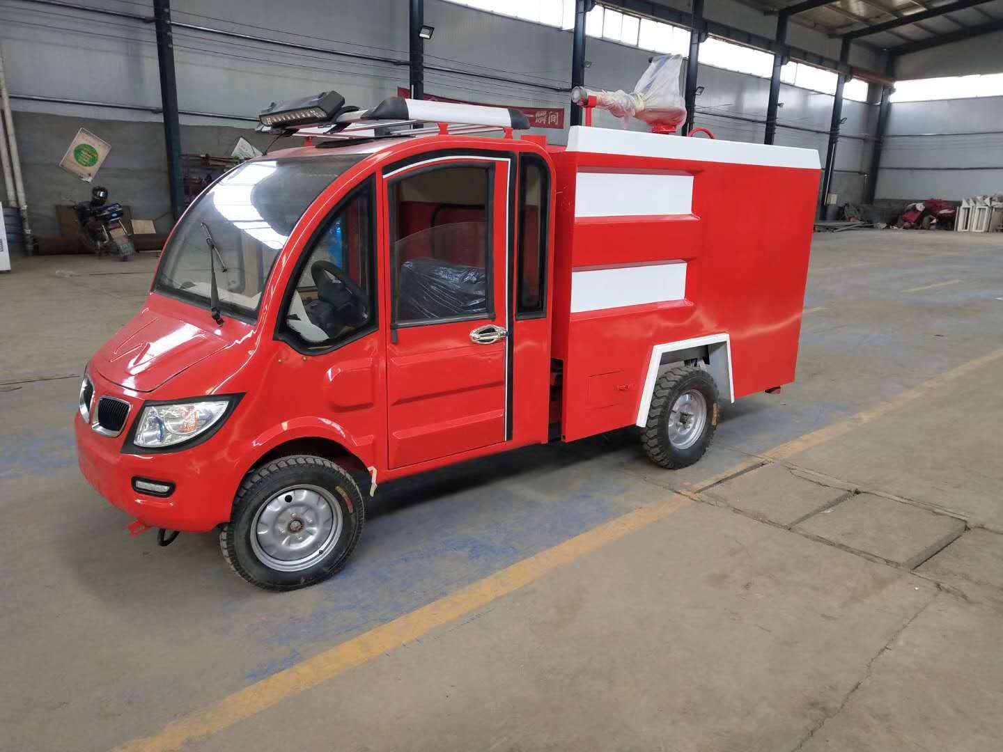 山東消防灑水車廠家 菏澤消防灑水車廠家 廣東消防灑水車廠家 山東消防灑水車廠家直銷 電動(dòng)灑水車廠家 消防灑水車廠家