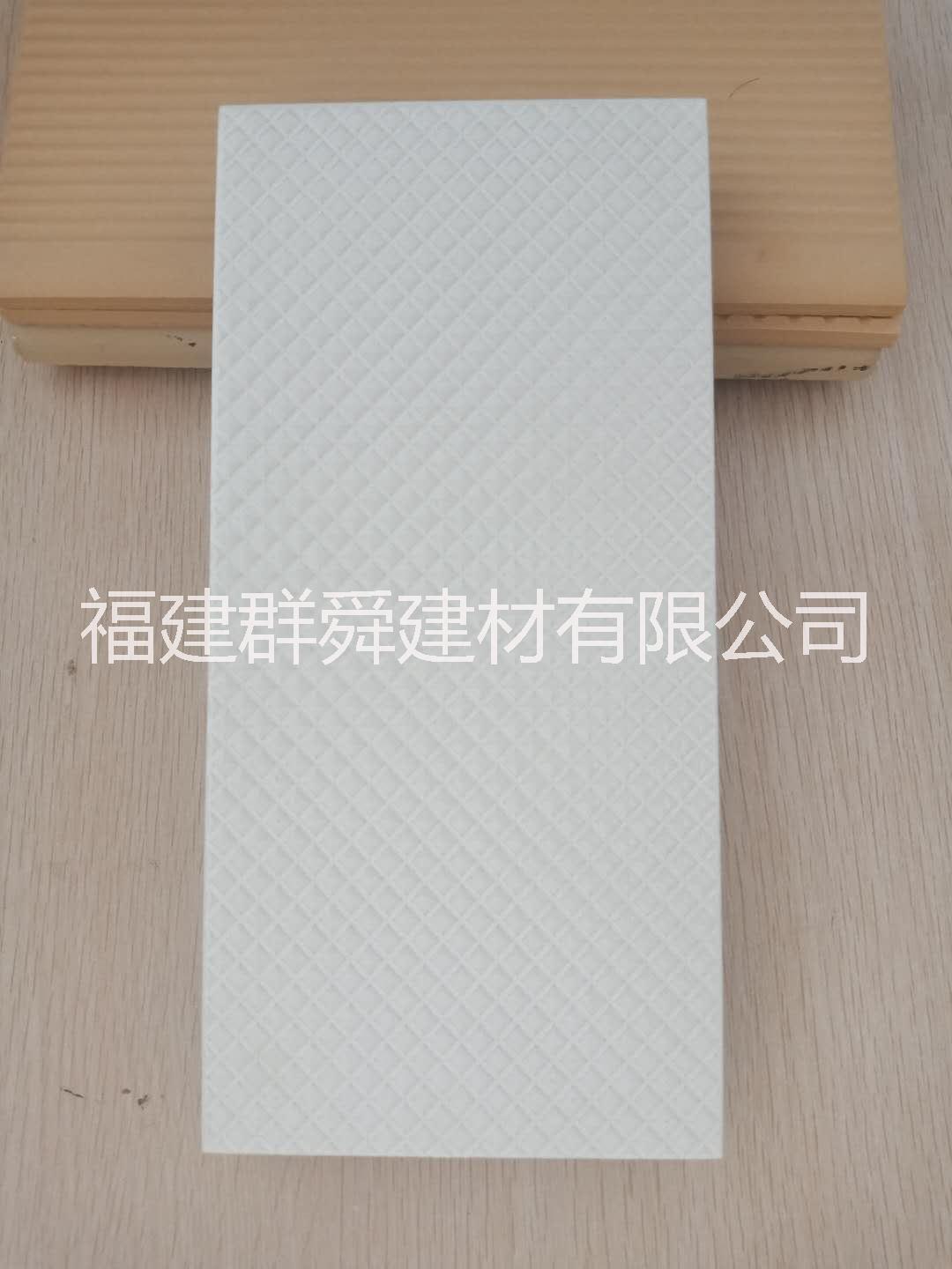 標準泳池瓷磚115x240mm規(guī)格群舜泳池磚廠家直銷