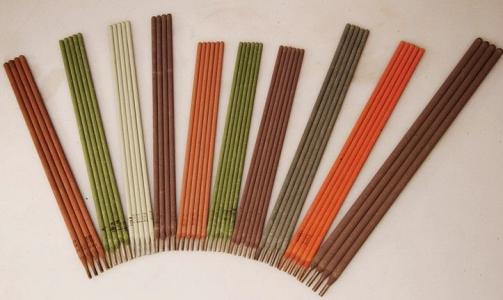 江西回收焊條電話，江西*收購處理電焊條電話，江西*收購擠壓電焊條電話