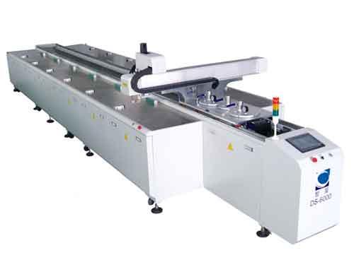 專業(yè)生產(chǎn)灌膠機(jī)廠家，LED燈條滴膠機(jī)，深圳專業(yè)生產(chǎn)灌膠機(jī)廠家