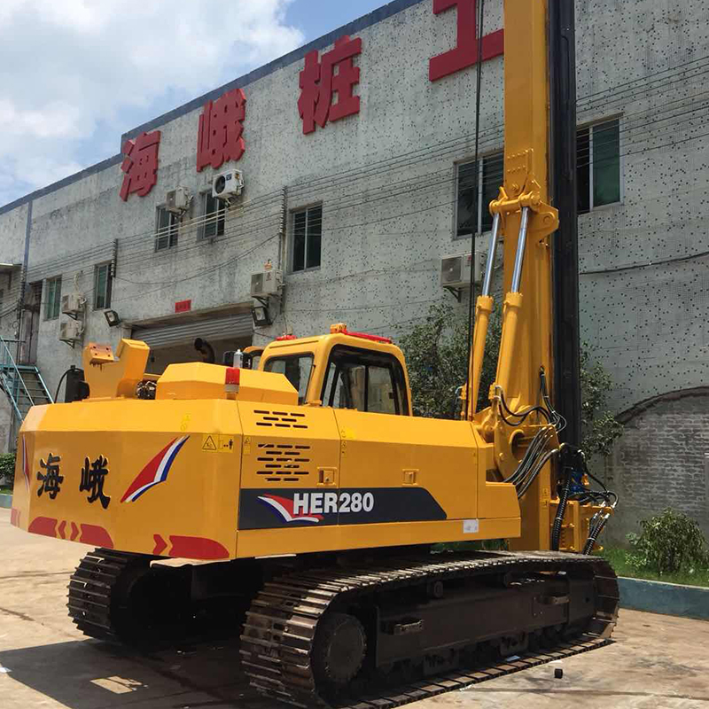 廠家直銷小型旋挖鉆機(jī)農(nóng)村基礎(chǔ)打樁