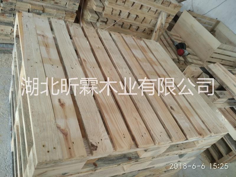 木托盤供應(yīng)全新報(bào)價(jià) 松木托盤批發(fā) 武漢松木托盤廠家 武漢*松木托盤 光谷松木托盤 光谷出口松木托盤