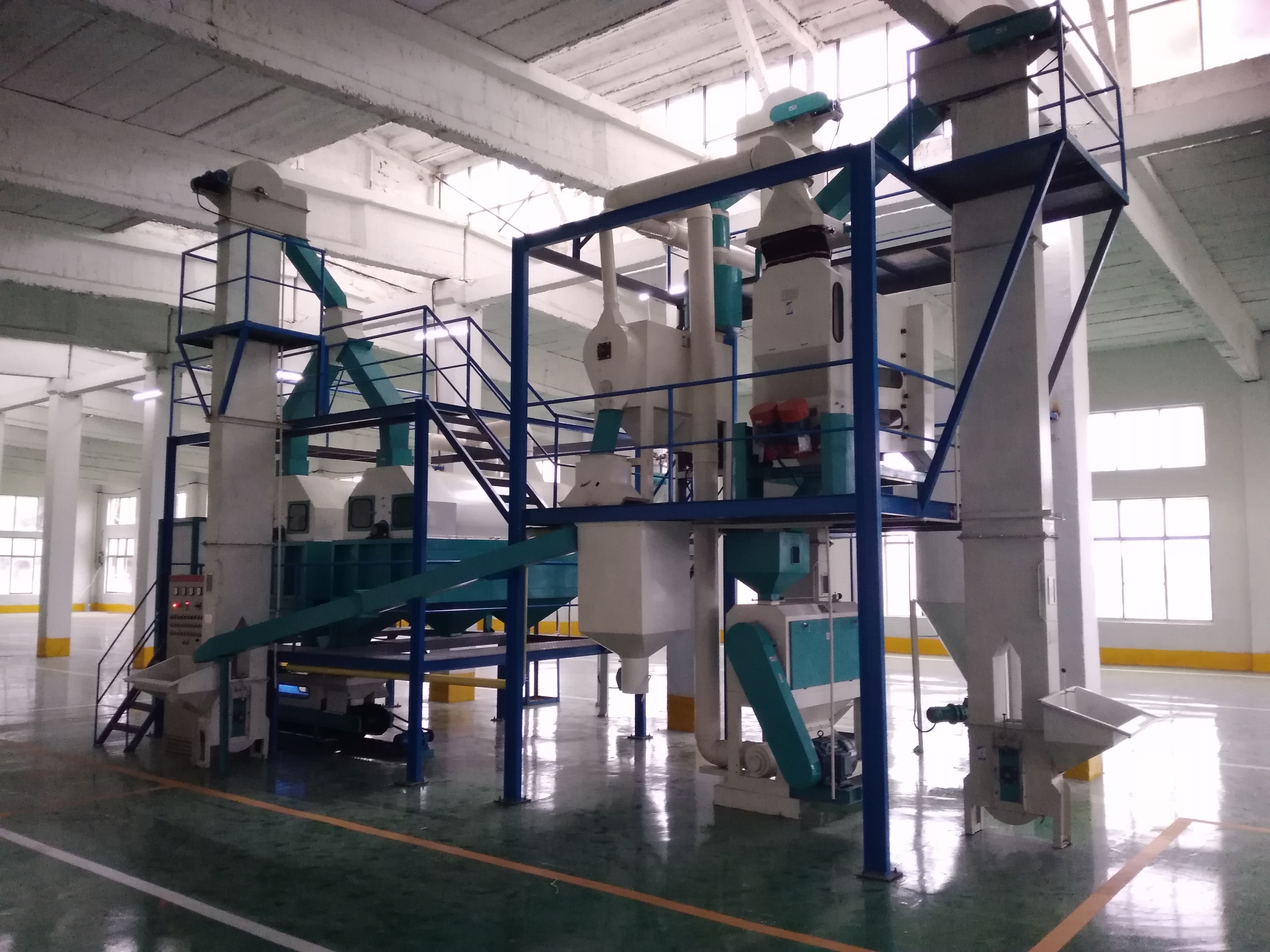 鴿糧成套設(shè)備加工、廠家、價(jià)錢、銷售【上海亨元機(jī)械有限公司】